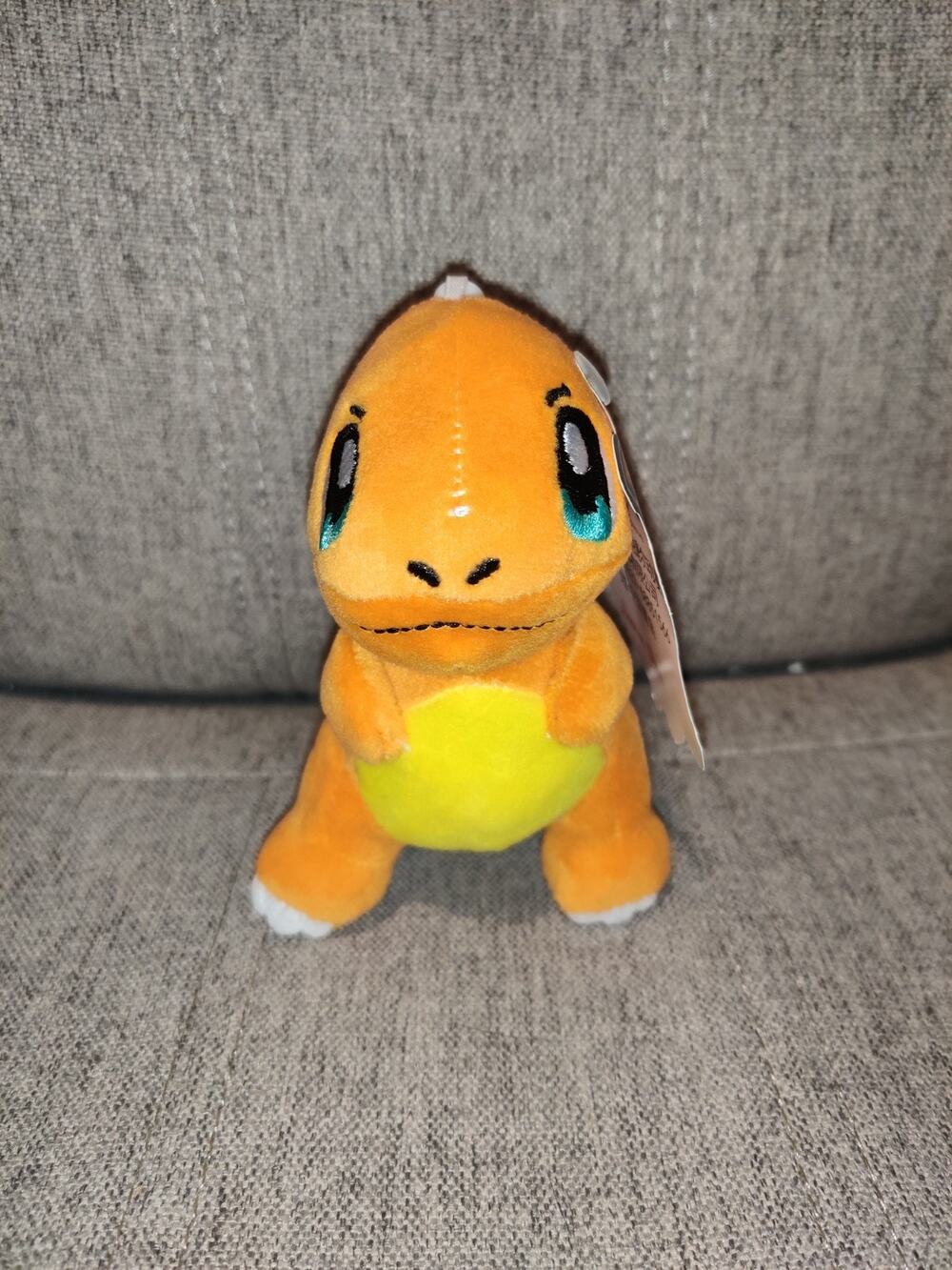 2016 Tomy Pokemon Charmander 4.5in Plush Backpack Clip Key Chain